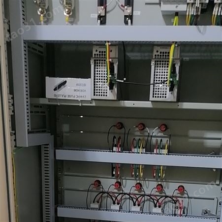 HDZ-9060电容器保护测控装置
