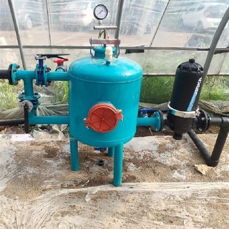 供应黑龙江水肥一体化设备 ZNHQ－579型 黑龙江智能施肥机 中农智造 中农商品