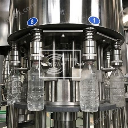 厂家出口3000瓶每小时富硒水瓶装三合一灌装机LW-370
