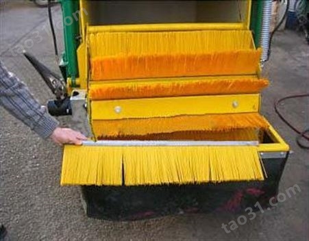 安徽省潜山天一生产多种规格扫路车扫雪刷价格欢迎采购