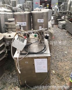 出售二手双桶液体灌装机，全不锈钢材料，电控系统，可定量