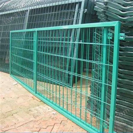 驰庭道路圈地隔离防护围栏网 隔离栅圈地围栏网