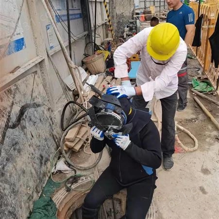 琼中县沉管施工单位-水下管网安装