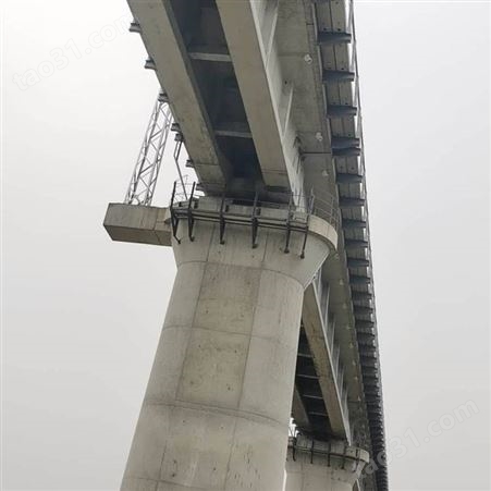 高铁桥梁桥墩配件 Q235桥墩工作平台热镀锌吊篮 墩内角钢检查梯