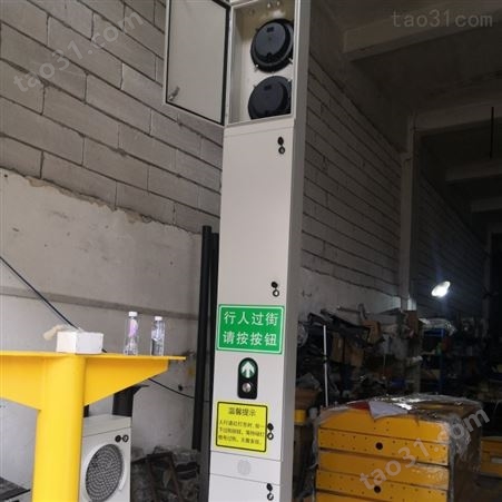 深圳申请式红绿信号灯公司 立柱式按钮  人行道红绿信号灯要求