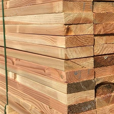 呈果建筑木方厂家批发4x6白松建筑方木价格合适长期供应