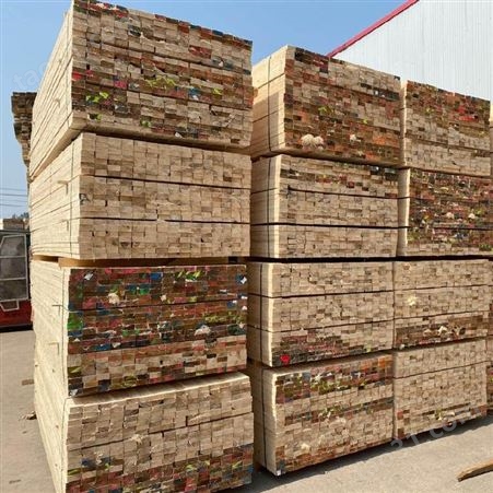 呈果建筑木方厂家批发4x6白松建筑方木价格合适长期供应